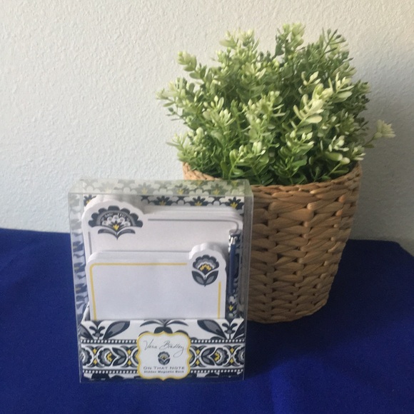 Vera Bradley Stationery Set - Picture 2 of 5